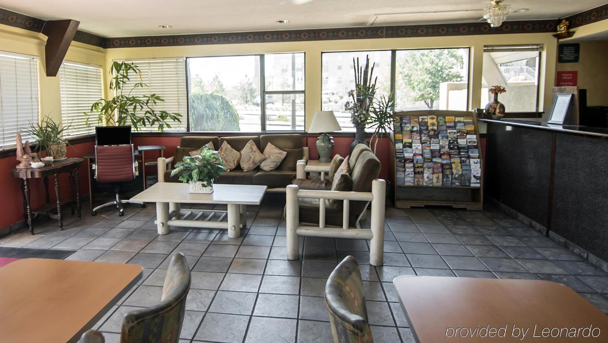 Motel Super 8 By Wyndham Albuquerque Downtown Exterior foto